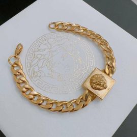 Picture of Versace Bracelet _SKUVersacebracelet06cly8916658